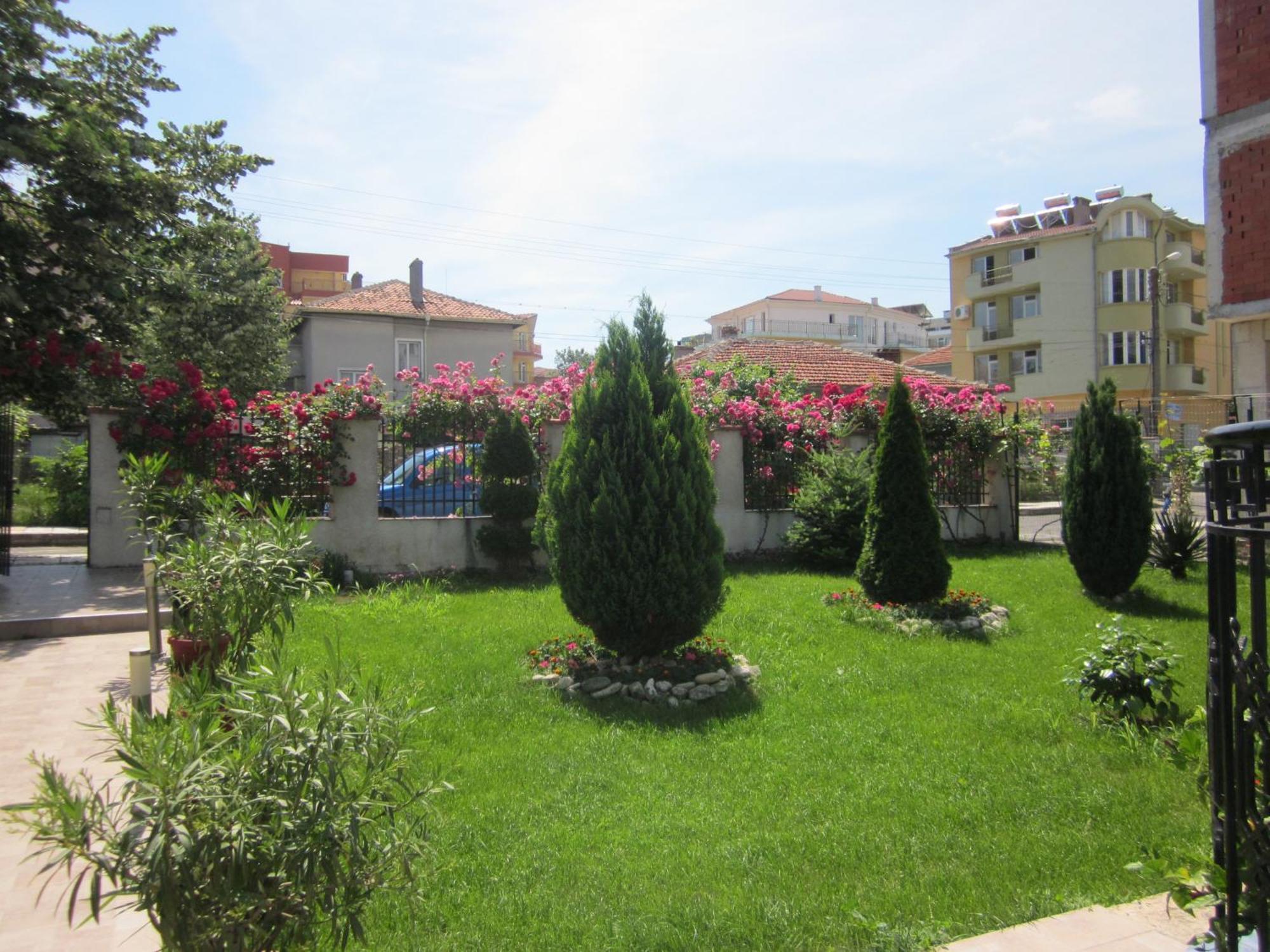 Albatros 2 Family Hotel Китен Экстерьер фото