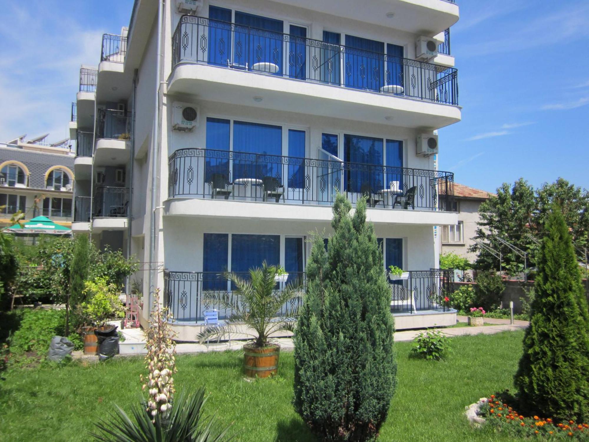 Albatros 2 Family Hotel Китен Экстерьер фото